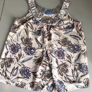 Gorgeous Simply Vera Vera Wang dressy tank size 14